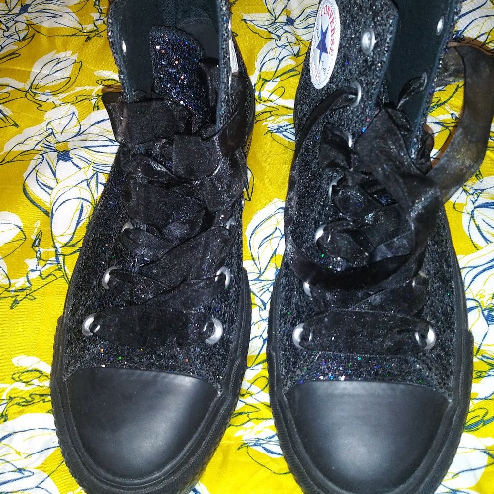 Like new custom Converse glitter black hitops